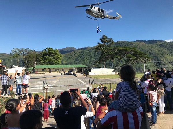 Más de 3000 niños recibieron al “Papá Noel Azul” en Planadas