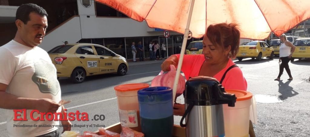 María Aidé, una mujer que le pone dulce al día sin carro y moto