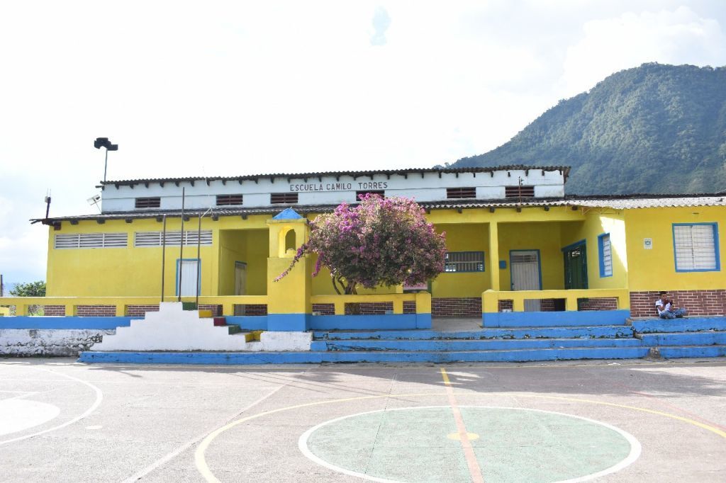 En 33 sedes educativas de Ibagué, se iniciaron obras de mejoramiento estructural