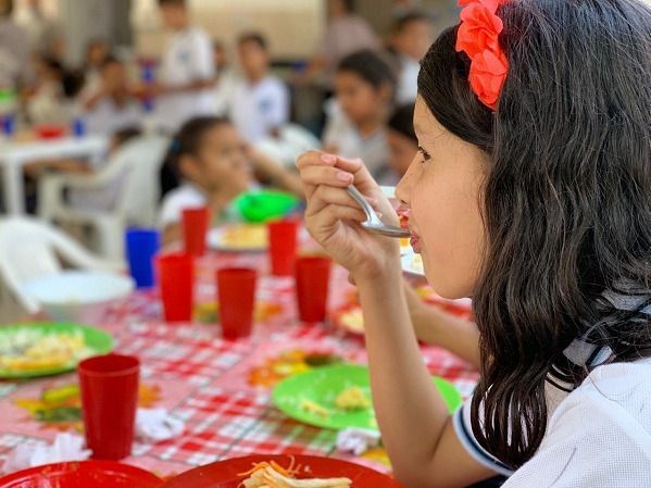 Adjudican contrato por $13.330 millones para operar el Programa de Alimentación Escolar
