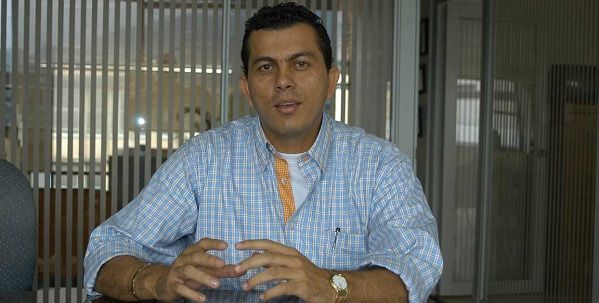 Negros nubarrones se posan sobre la precandidatura de C. E. Osorio
