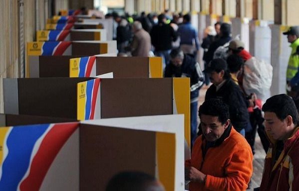 La democrática "participación" popular y el mesiánismo político-electoral en Colombia