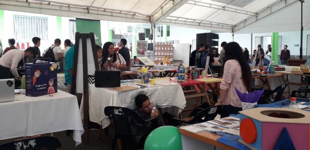 Hoy concluye feria de la Inclusión en la que personas con capacidades diferentes mostraron sus proyectos