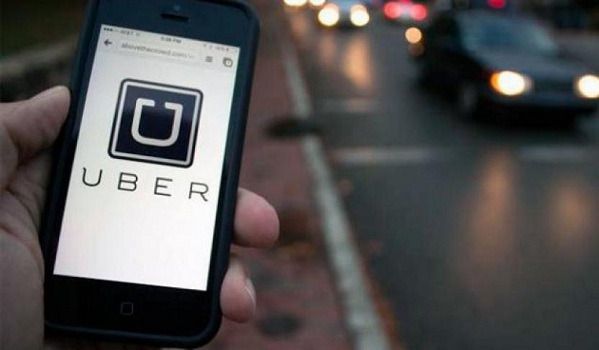 Los gobiernos ponen la lupa fiscal a UBER.