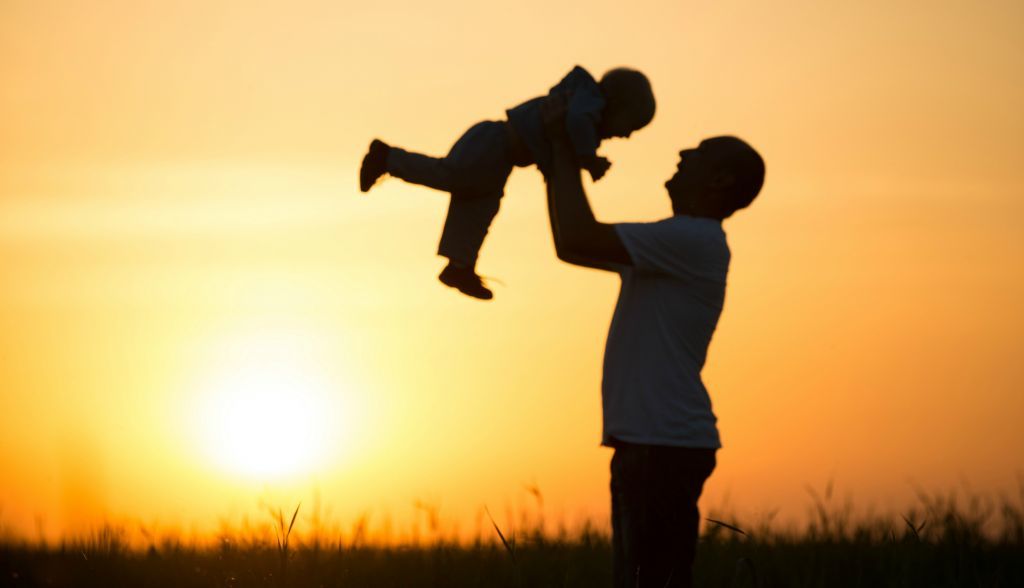Hoy día del padre, una forma de dar amor a aquellos que sí lo han dado todo