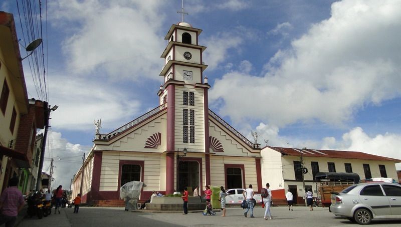 Alerta en el Tolima tras represamiento de río en Herveo y un incendio en Prado y Purificación