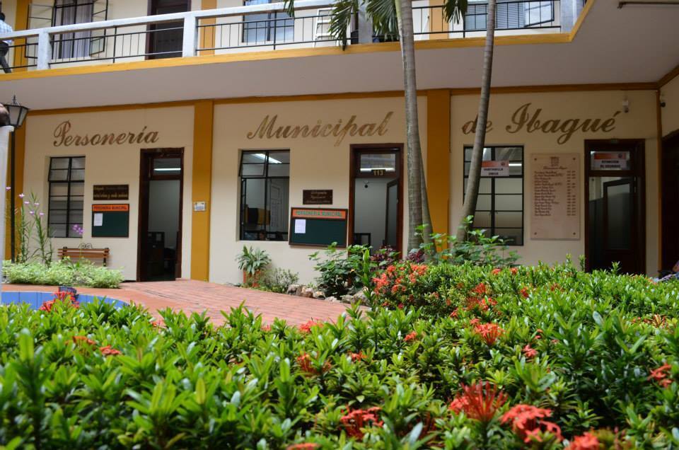 Respaldo a rectora del Ciudad de Ibagué