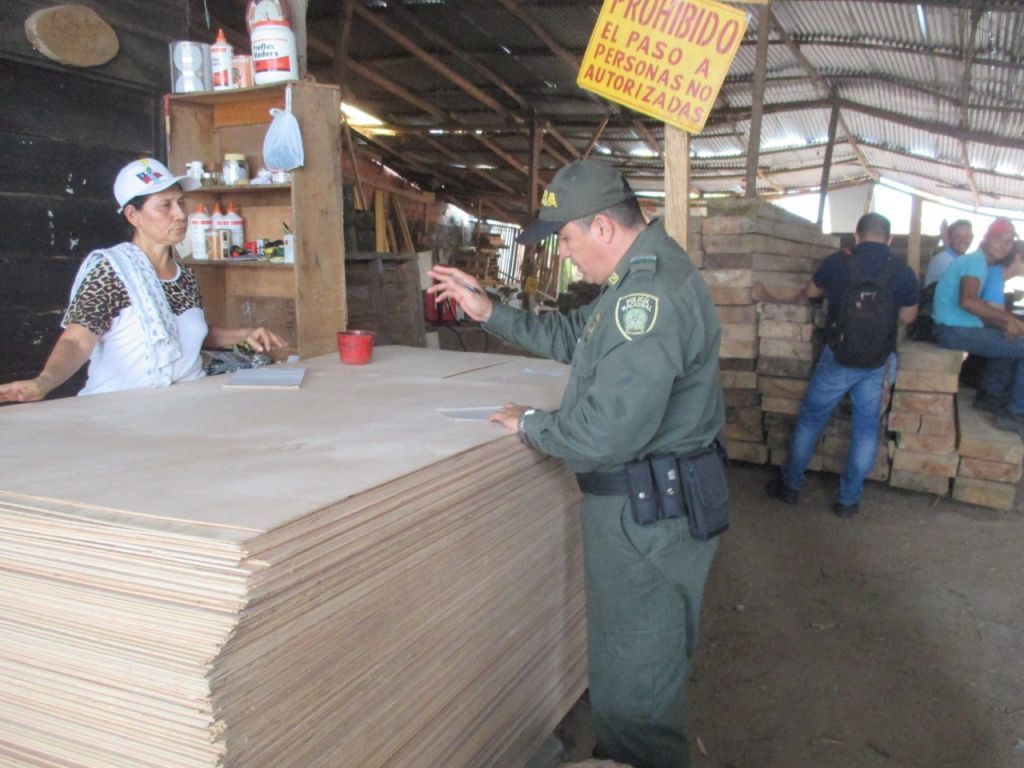 9 capturados deja 2 operativos contra el tráfico ilegal de madera en el departamento