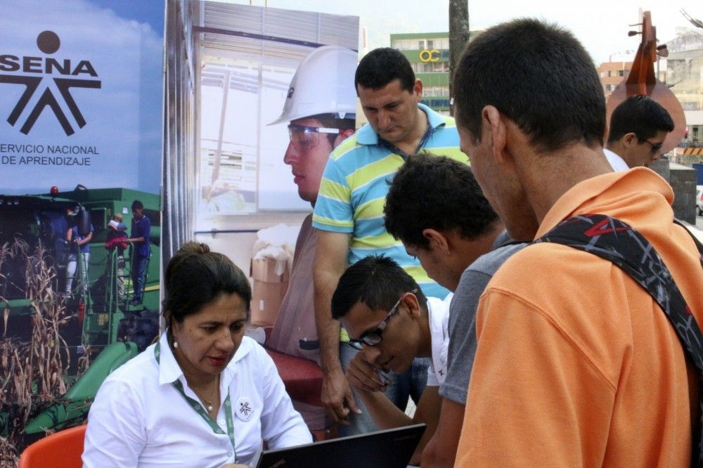 Más de 77 mil cupos en formación titulada ofrece el SENA para capacitarse y conseguir empleo de calidad