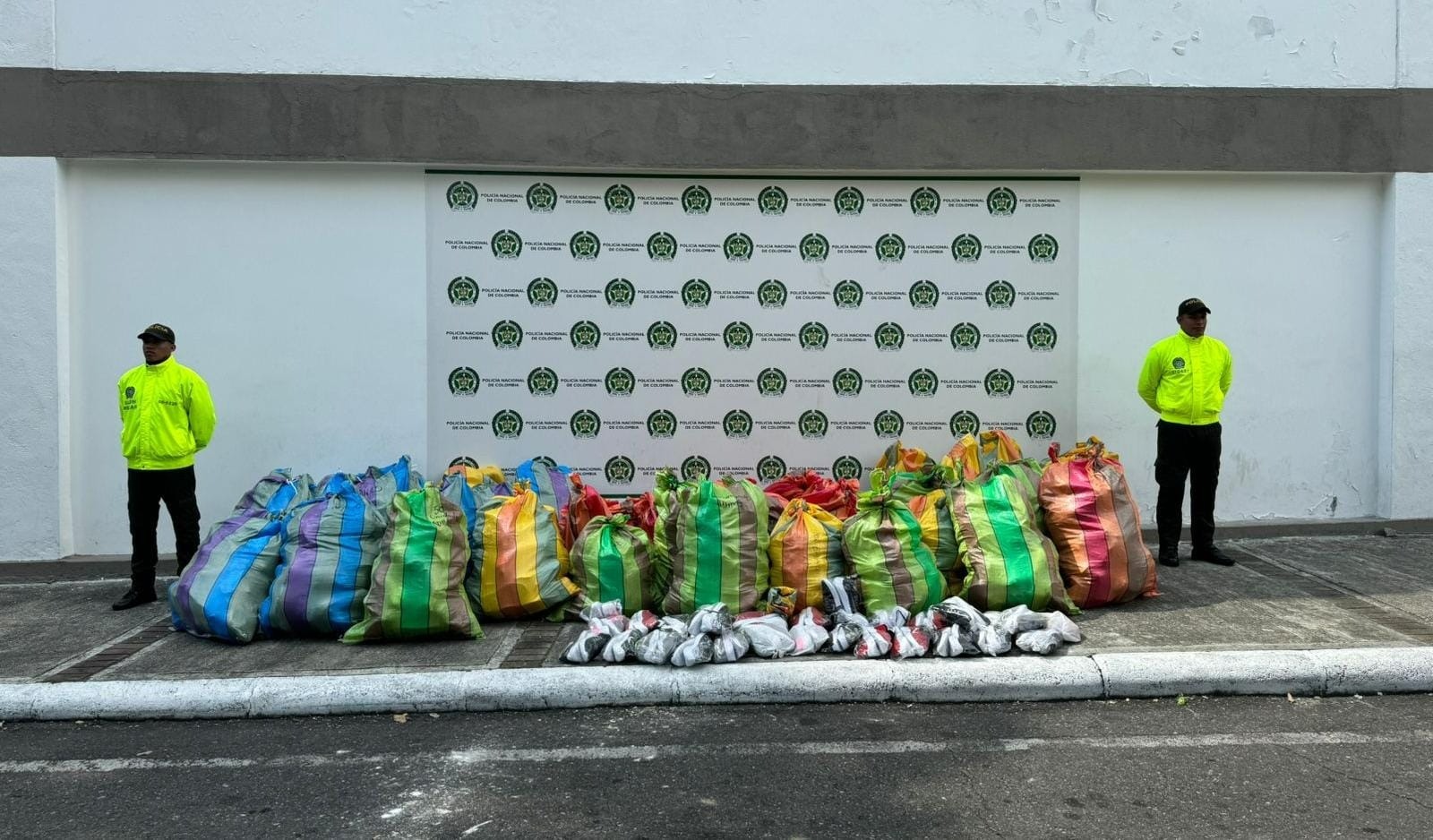 En víspera de diciembre incautaron más de 1.000 pares de zapatos 'piratas' en Ibagué