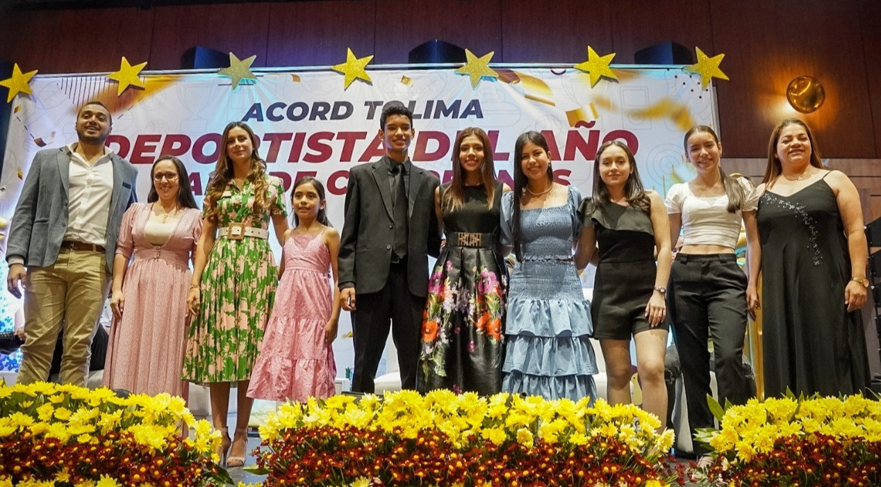 Indeportes entregó incentivos a deportistas del departamento