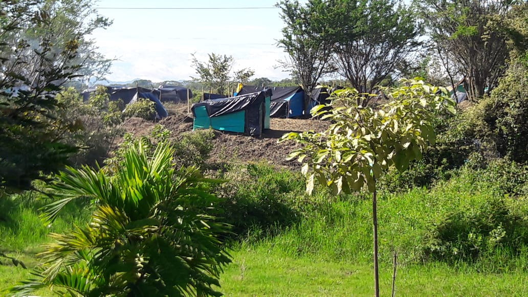 Invasiones en cerros tutelares de Ibagué generan riesgos ambientales
