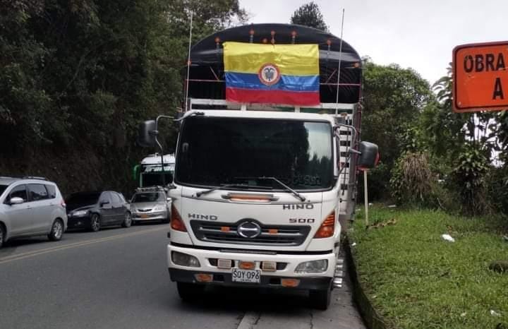 InvÃas reporta bloqueos por manifestantes en las principales carreteras del Tolima