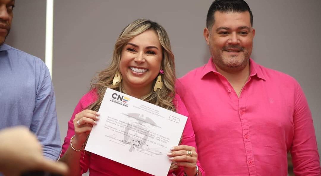 Johana Aranda recibió la credencial como nueva alcaldesa de Ibagué