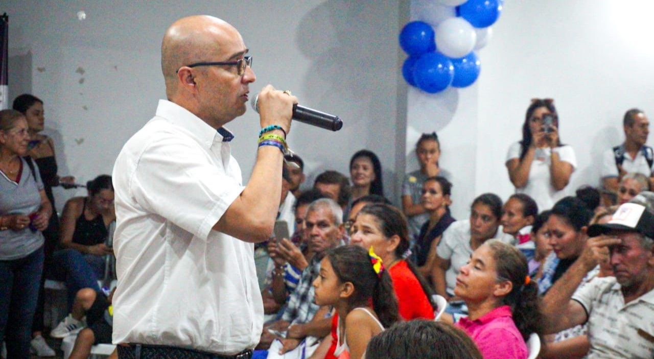 Bolívar pide investigar derroche de dinero en la campaña de Johana Aranda