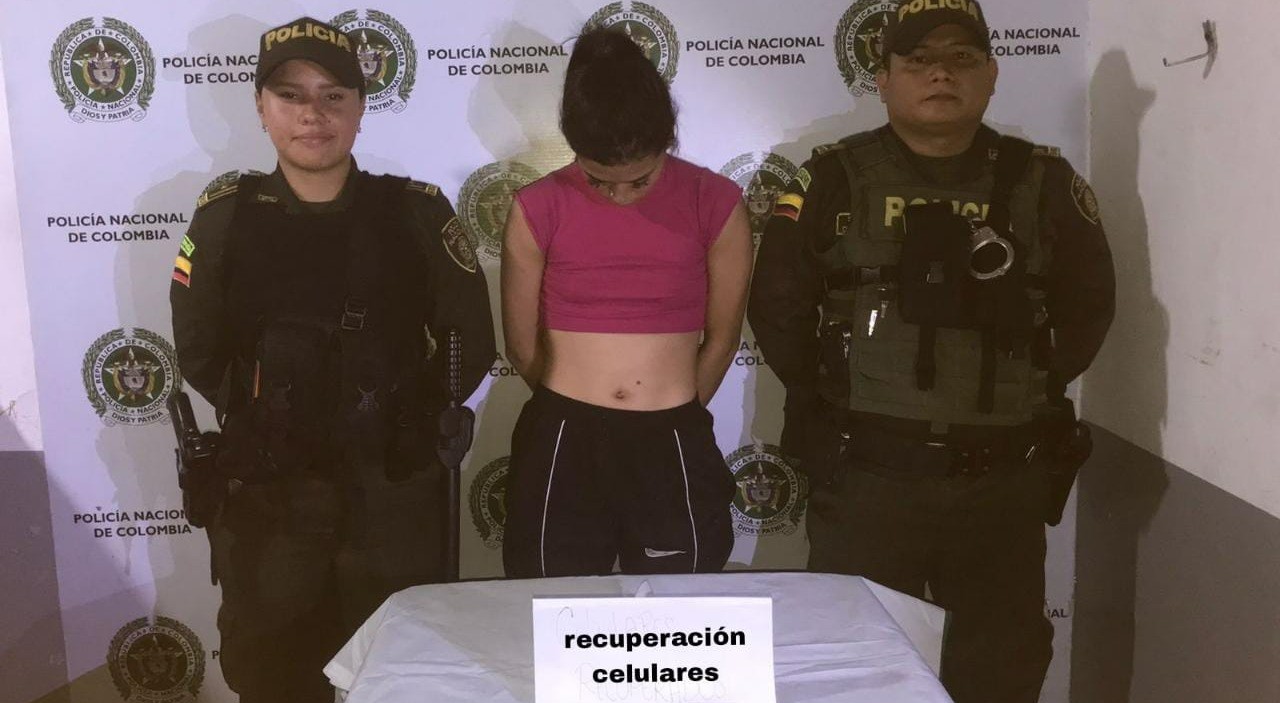 Joven fue capturada por robarle el celular a un taxista en el sur de Ibagué
