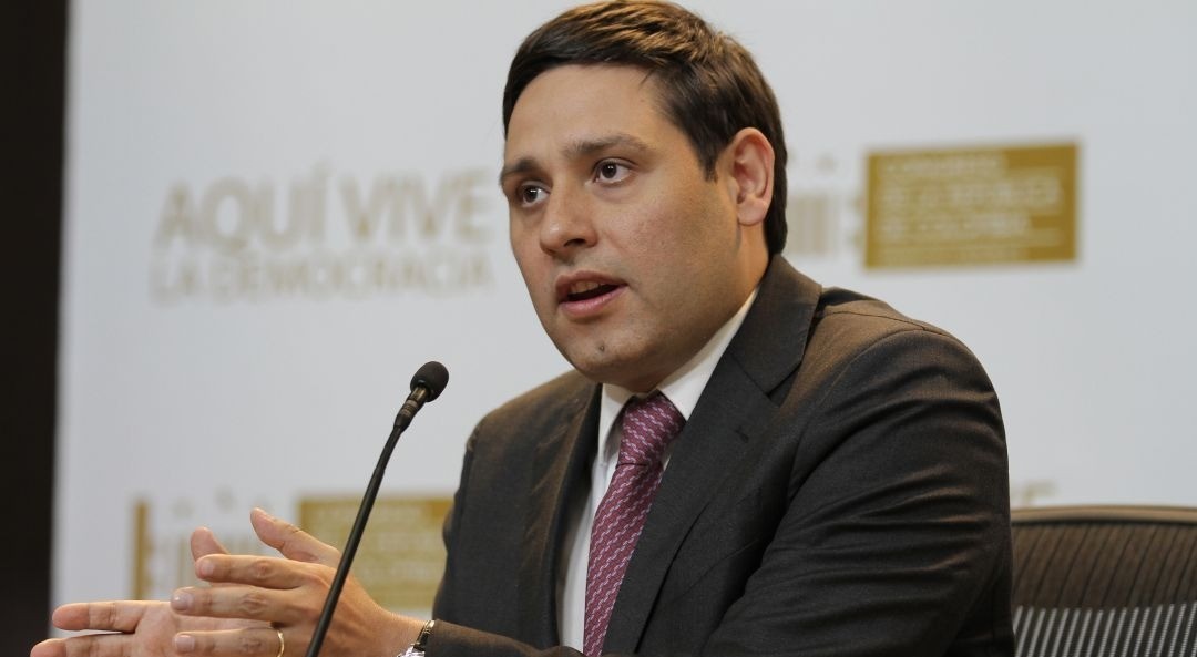 Casas de Presidencia y Vicepresidencia se recibieron sin colchones ni sábanas