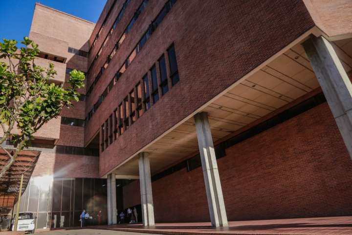 La clínica que revivió al olvido en Ibagué