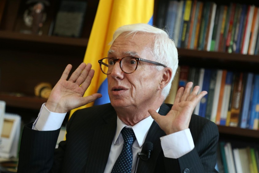 La salida en falso de Robledo que le costó críticas incluso desde su partido