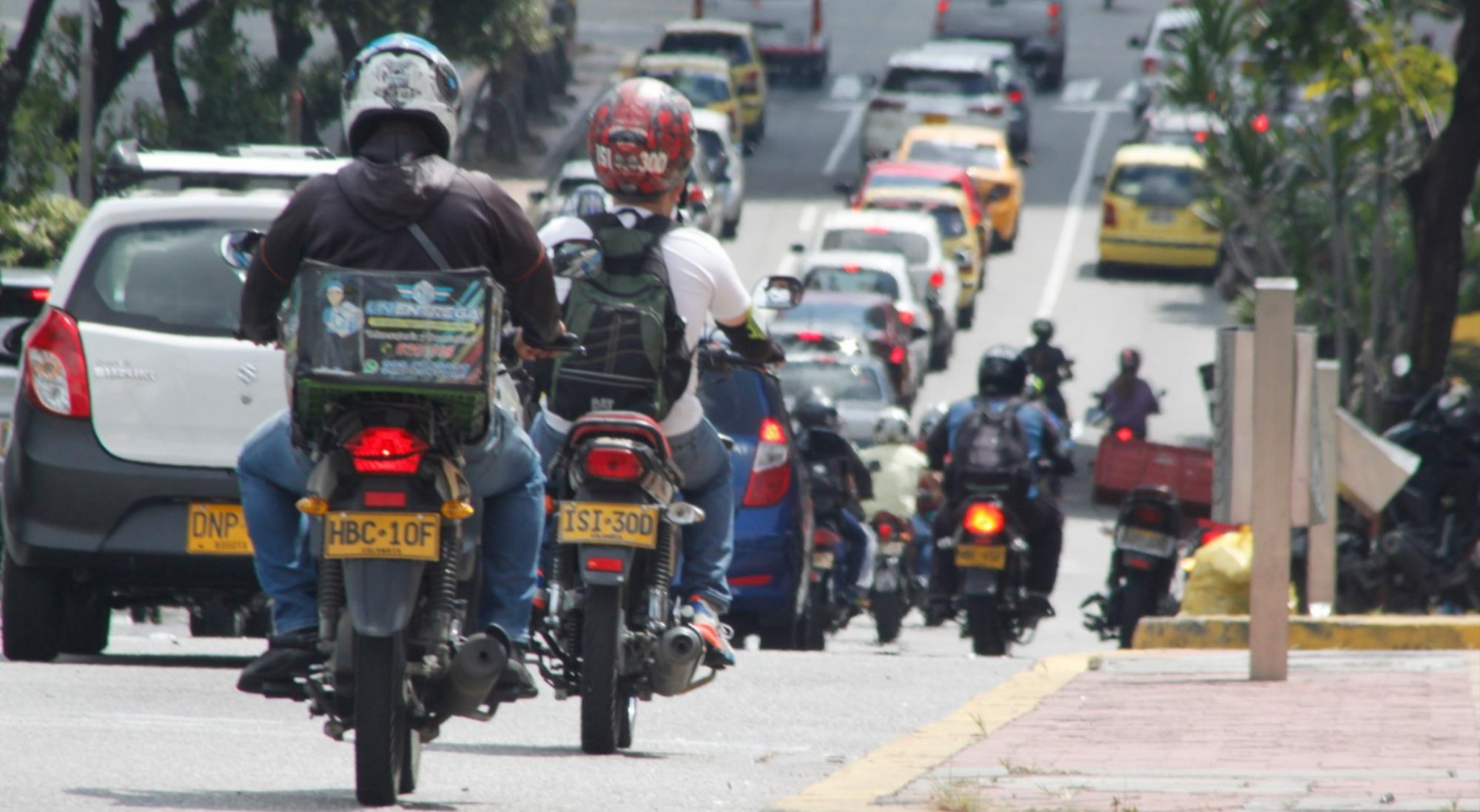 La tragedia de conducir una moto en Colombia