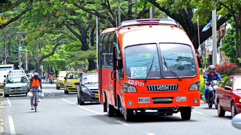 Lista Ley que amplía la vida útil de vehículos de transporte público