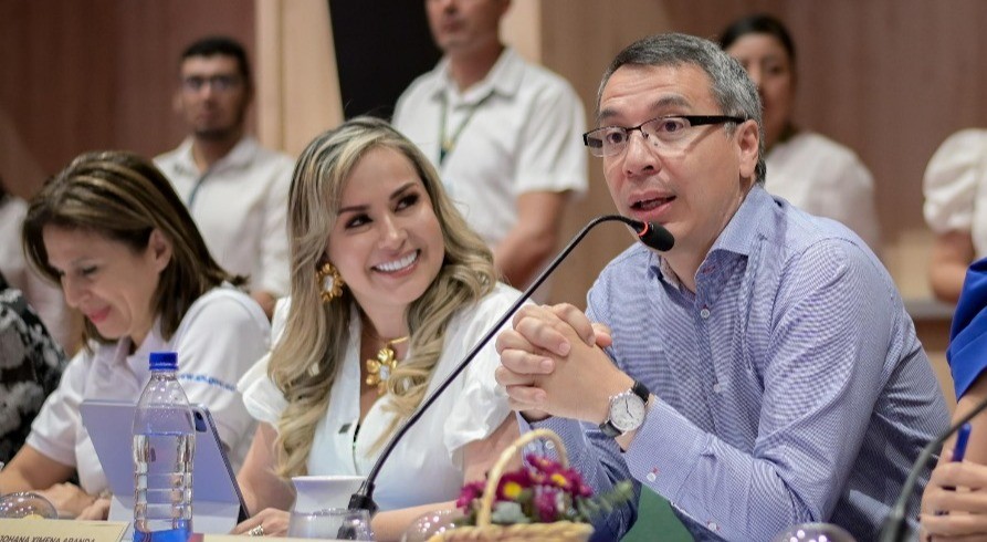 "Los recursos para el SETP de Ibagué siguen garantizados": ministro de Transporte