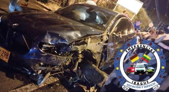 Menor al volante de BMW X4 provocó múltiples accidentes con 5 heridos