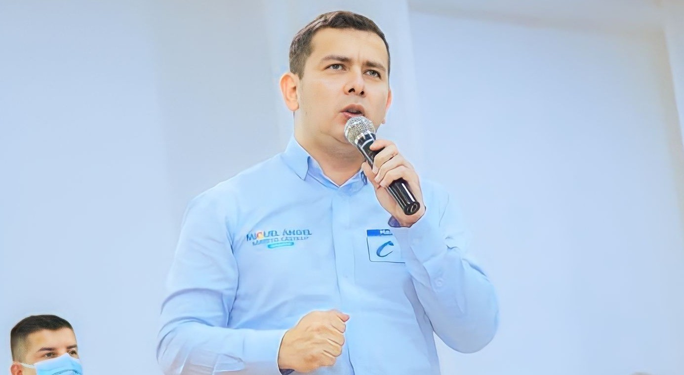Caso de “Las Marionetas” enreda más a senador Miguel Ángel Barreto