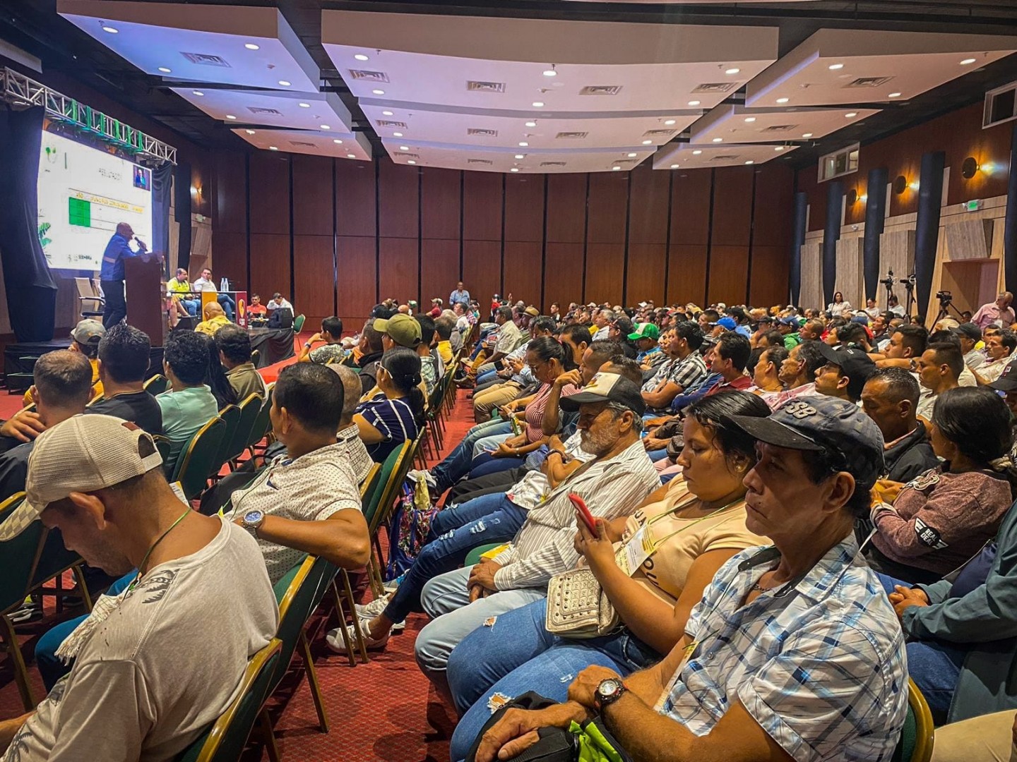 Mineros artesanales del Tolima reciben apoyo institucional