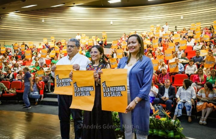 Ministra de Salud presidió en Ibagué audiencia pública sobre reforma a la salud