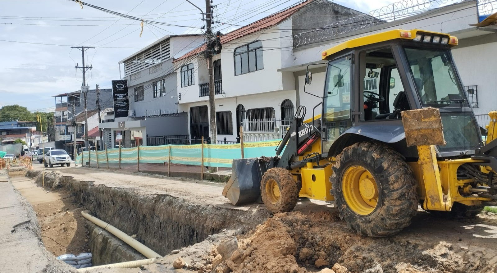 "Nos tocó un contratista irresponsable en el puente de la 60": secretaria de Infraestructura