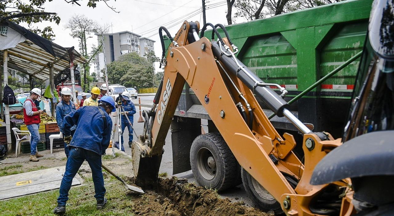 ¡Ojo con los trancones! Empezaron obras de pavimentación en la Avenida Ambalá