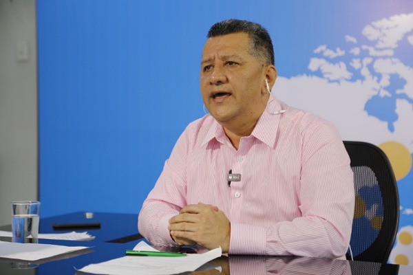 Archivan investigación contra gobernador del Tolima
