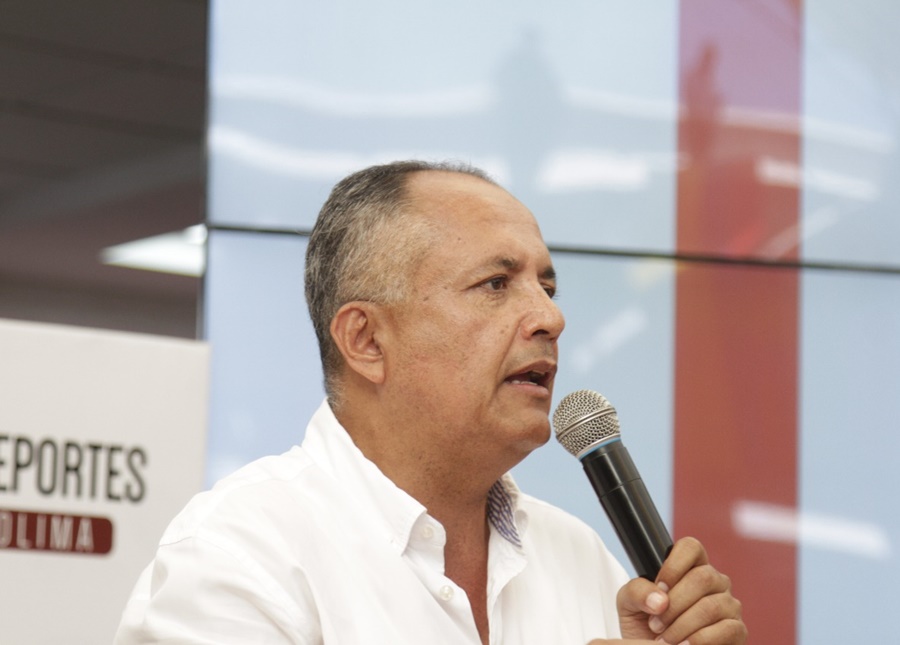 Líos judiciales serían la causa para que Óscar Barreto frene campaña al Senado