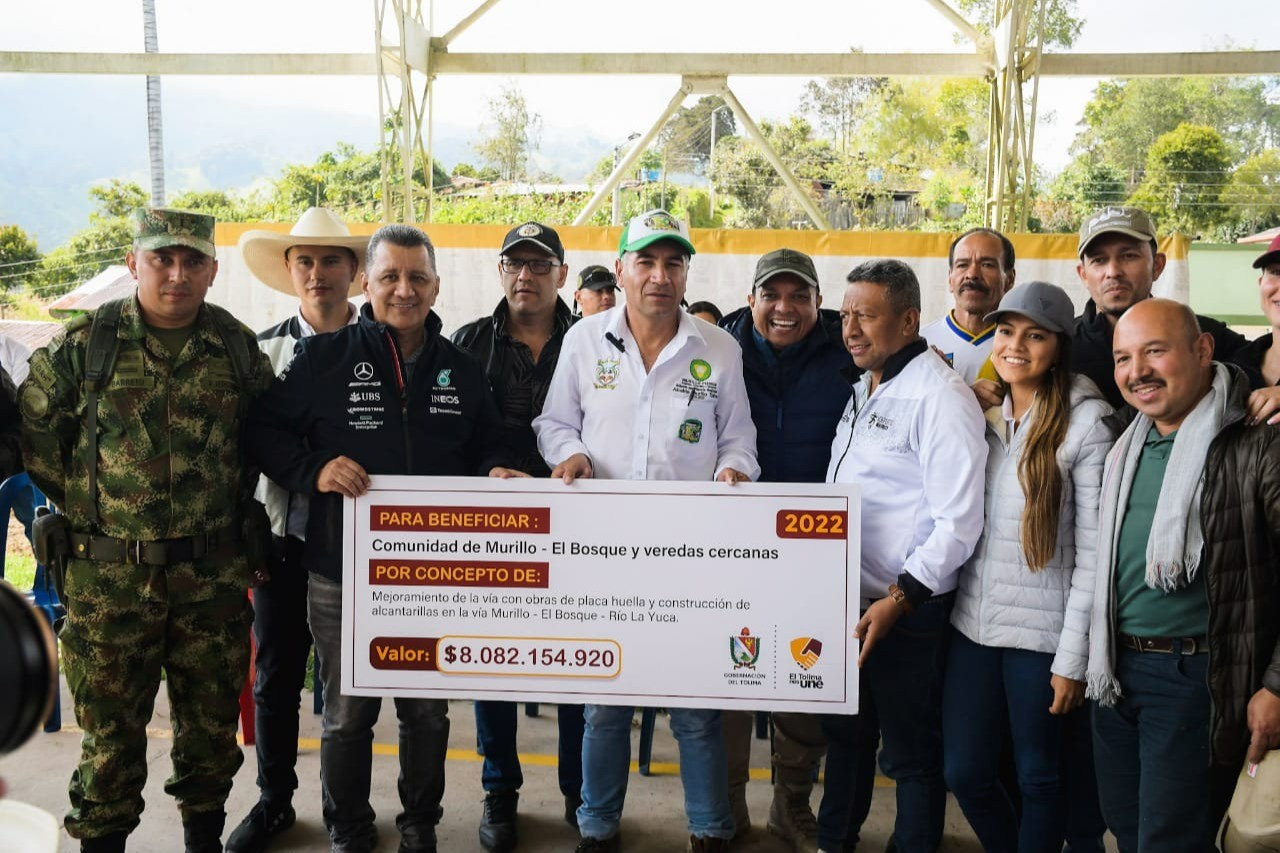 Pavimentación de la vía Murillo - El Bosque empieza en enero, según Gobernador del Tolima