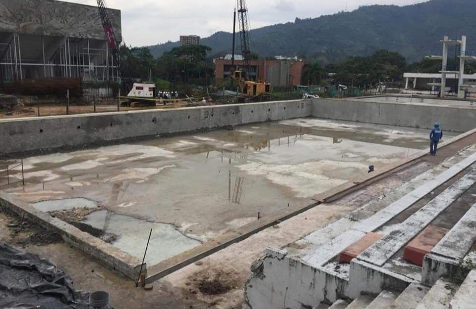 ¿Por qué no empiezan las obras de la Piscinas Olímpicas de la calle 42?