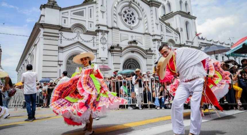Prepárese para el Día de San Juan: gastronomía, desfiles, conciertos y más