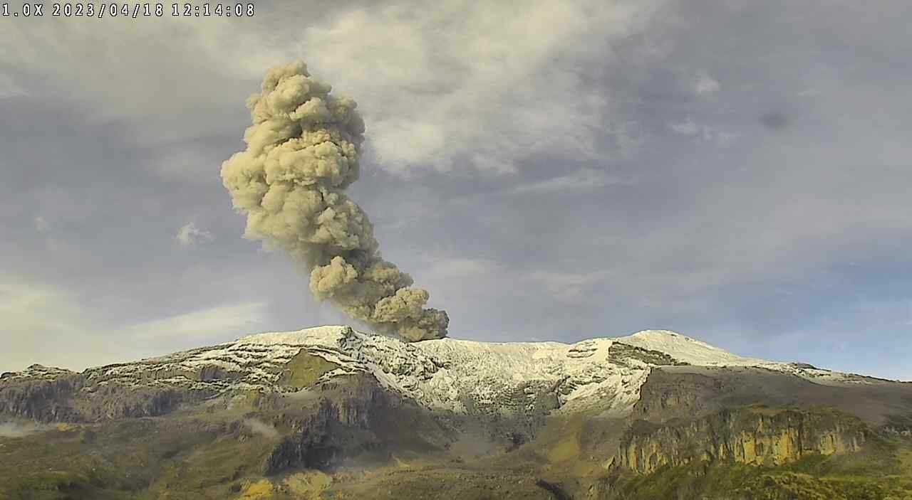 "Prevemos una erupción grande": experto del Servicio Geológico sobre Nevado del Ruiz