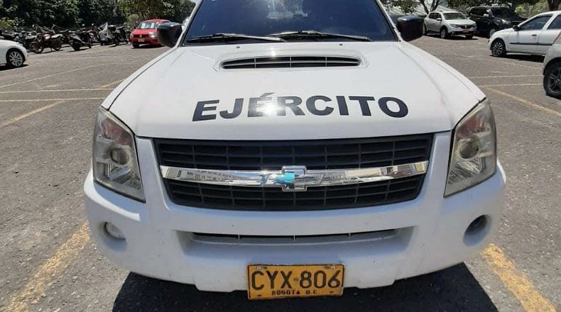 Se robaron camioneta del Ejército en Ibagué