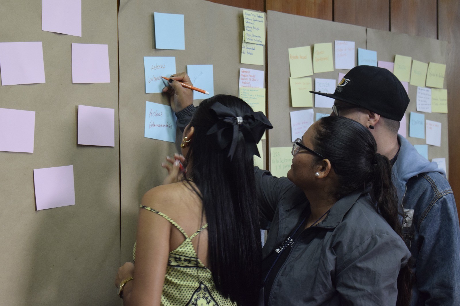 Haga parte de la construcción del plan para proteger el Festival Folclórico Colombiano