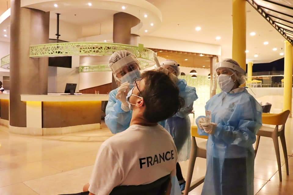 Pruebas rápidas de Covid-19 a delegaciones que participan en Mundial de Patinaje