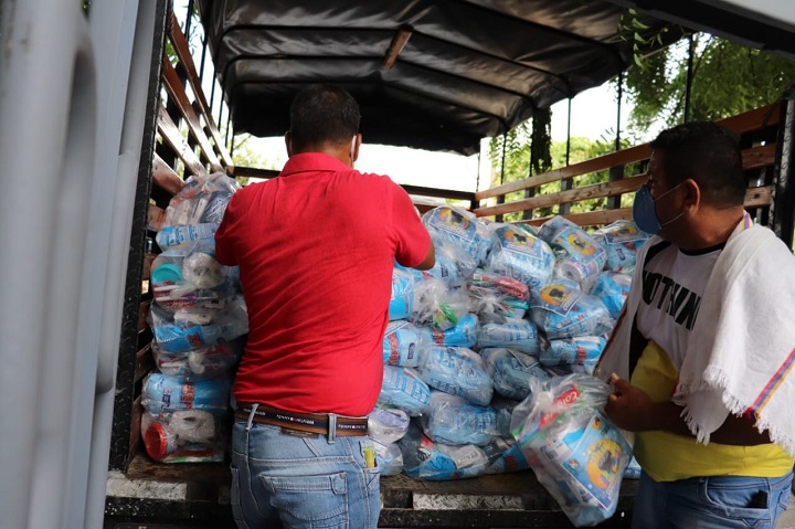 En cinco barrios de El Espinal se entregan kits nutricionales