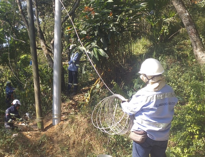 Nueva red de alumbrado Público en el barrio Malabar