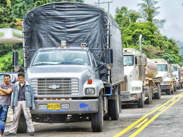 Puente de Reyes: conductores, manejen con prudencia