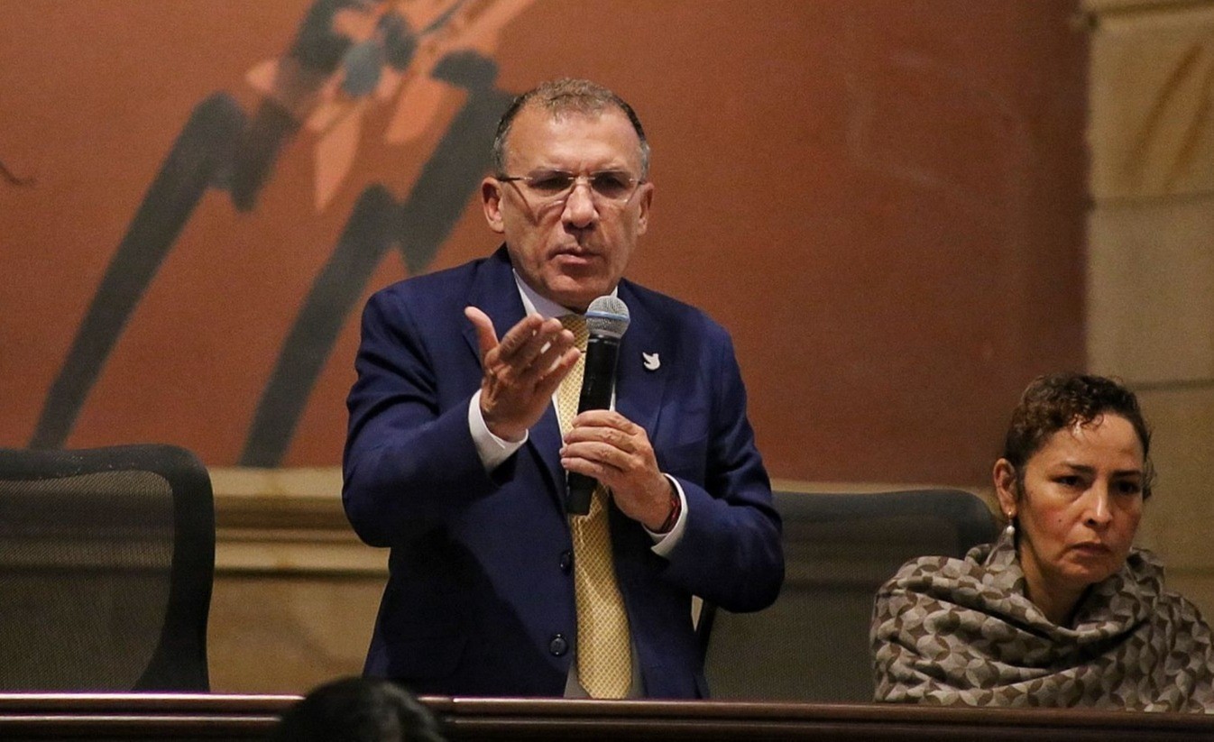 Radican proyecto de ley para eliminar todas las Contralorías