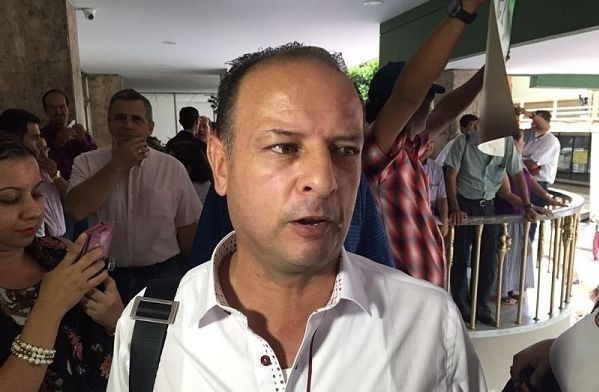Agredido físicamente el alcalde de Villarrica en su propio despacho