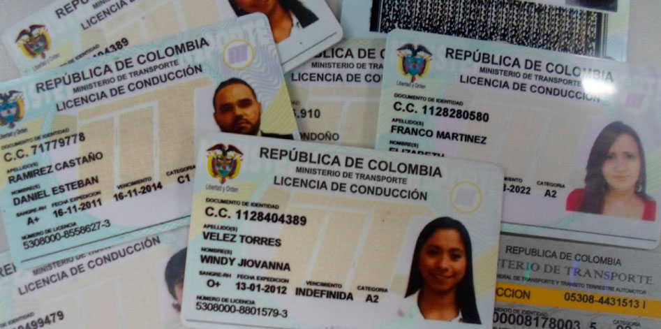 Licencias de conducción que van a cumplir 10 años, deben renovarse