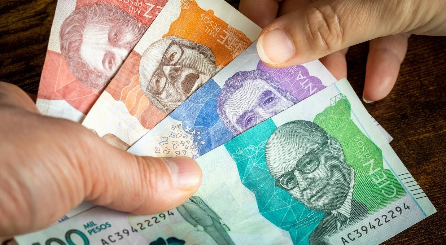 Aumento histórico: el salario mínimo en Colombia queda en $1’160.000