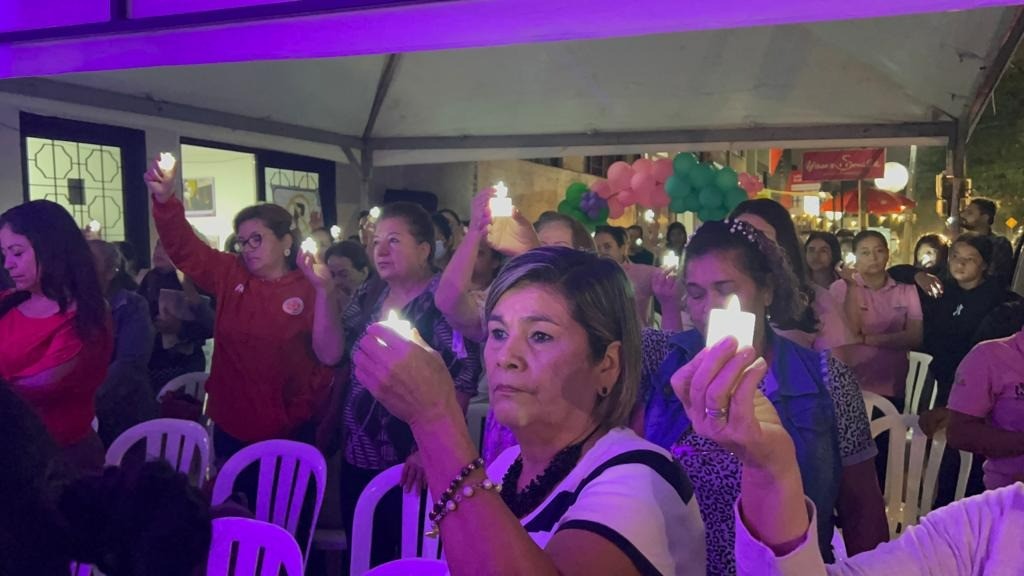 Se realizó velatón en contra de la violencia de género en el Tolima