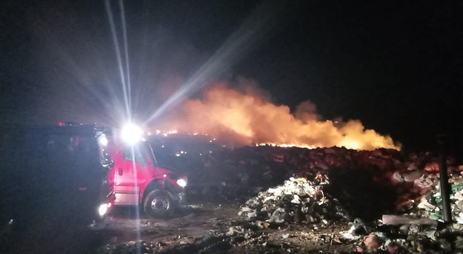 Suspendido el servicio de recolección de basuras en Ibagué, por incendio en La Miel